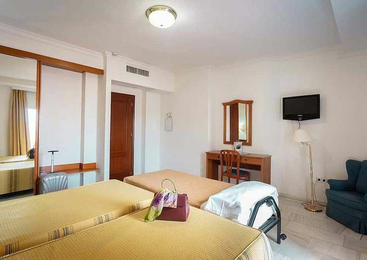 Hotel Abades Loja
