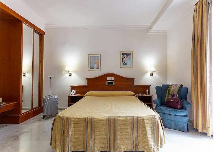Hotel Abades Loja
