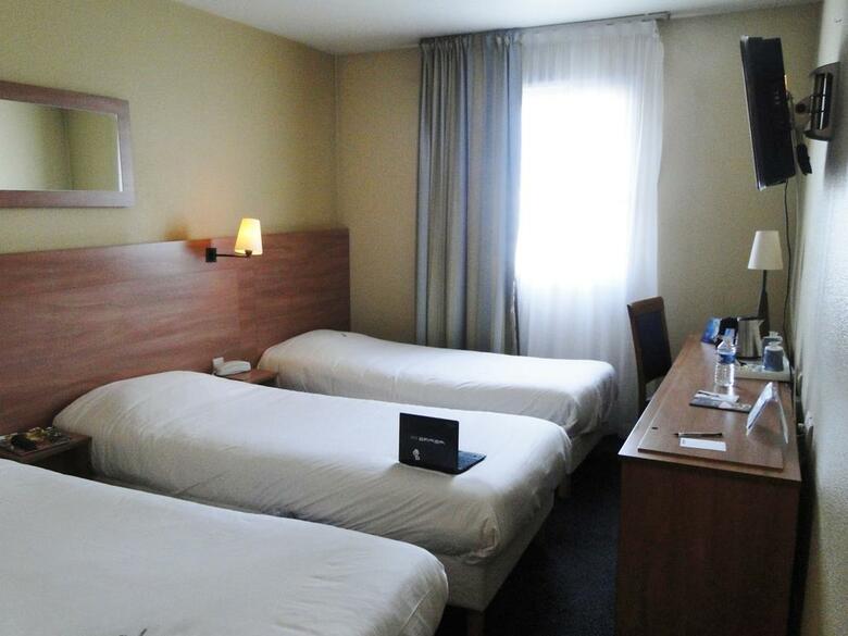 Hotel Kyriad Marne-la-vall�e-torcy