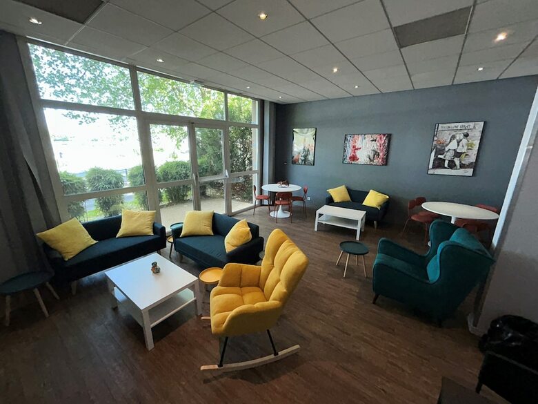 Hotel Kyriad Marne-la-vall�e-torcy