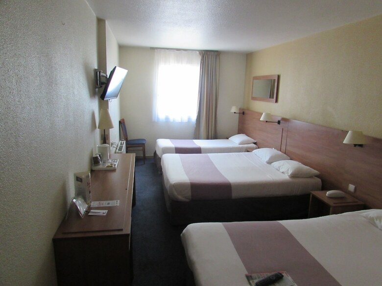 Hotel Kyriad Marne-la-vall�e-torcy