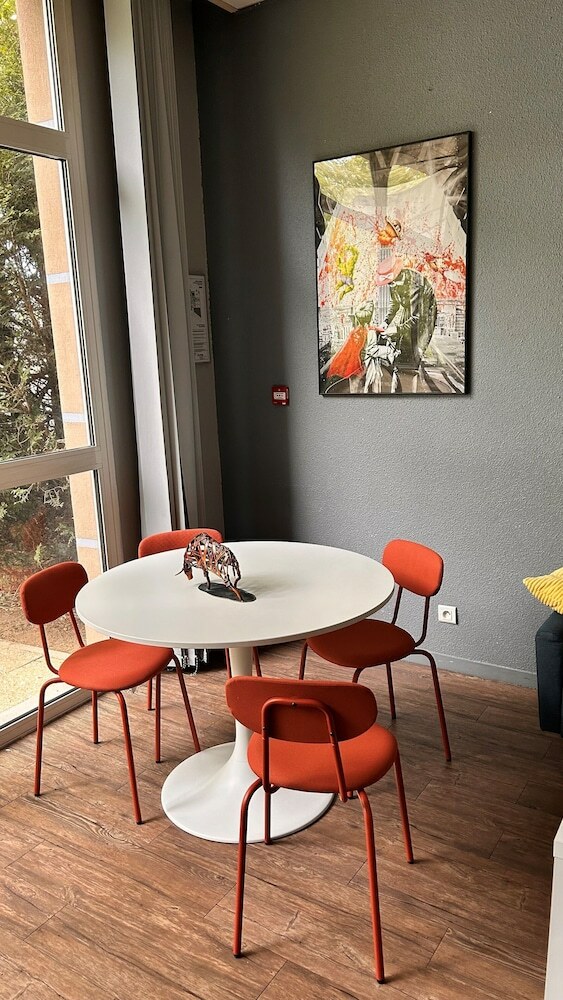 Hotel Kyriad Marne-la-vall�e-torcy