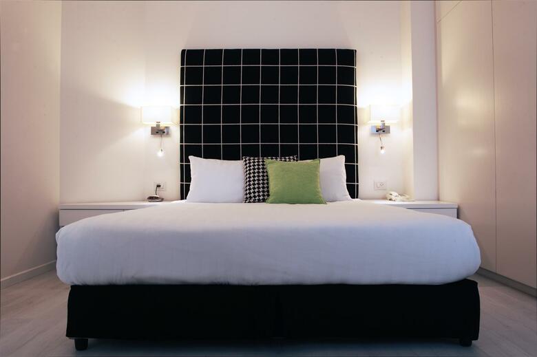 Best Western Regency Suites Hotel