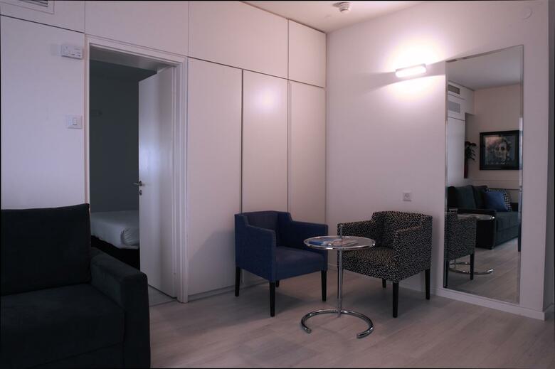 Best Western Regency Suites Hotel