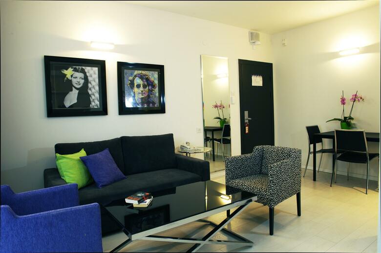 Best Western Regency Suites Hotel