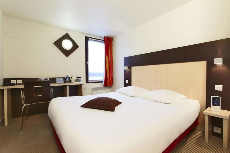 Hotel Kyriad Rouen Nord Mt St Aignan