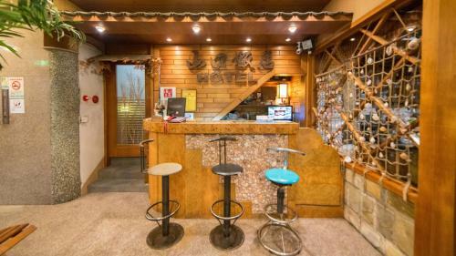 Posada Shankou Hotspring Hotel