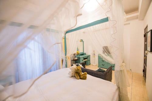 Waterfront Villas B&B