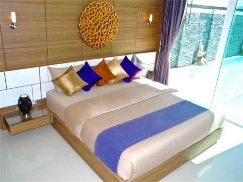 Skylight 2 Bedrooms New Villa In Kamala