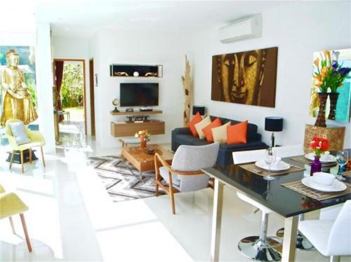 Skylight 2 Bedrooms New Villa In Kamala