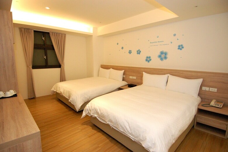 Posada Season 5 Inn