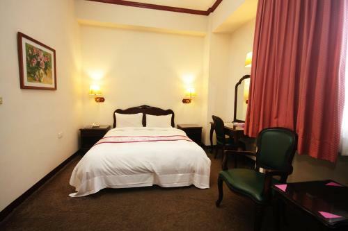 East Commercial Affairs Hotel