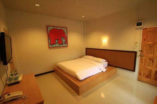 Baanpooya Hotel And Resort
