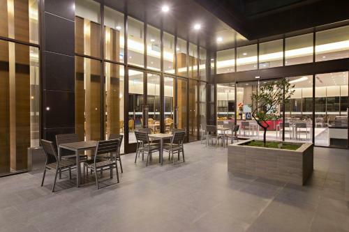 Kaishen Starlight Hotel