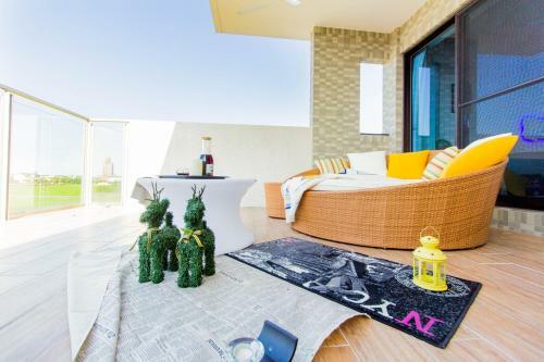 F One B&B