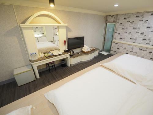 Chuan Lai Hotel