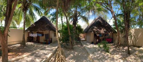 Hostal Mohammed Bungalows And Restuarant