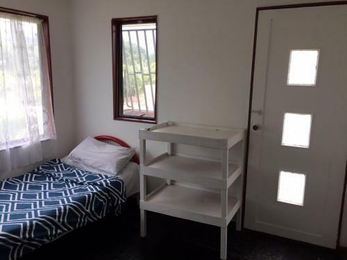 Paul's Waterfront Holiday House