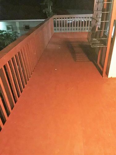 Paul's Waterfront Holiday House