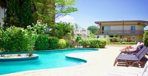 Tropikist Beach Hotel And Resort