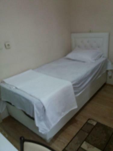 Yanki Apart
