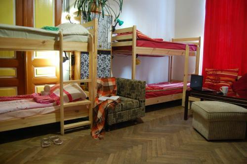 Hostel Drive