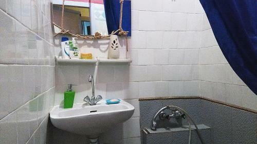 Hostel Drive
