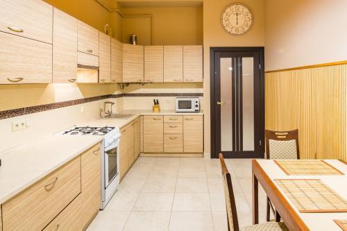 Apartments Arkadija-tsekhova 1