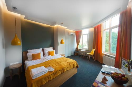 Beehive Hotel