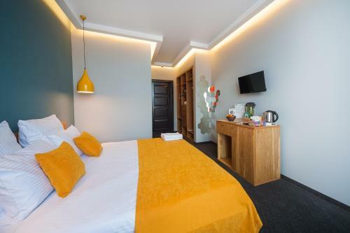 Beehive Hotel