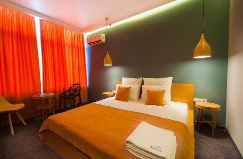 Beehive Hotel