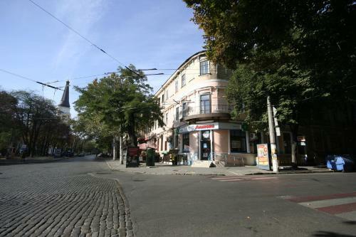 Paradis Odessa Apartments