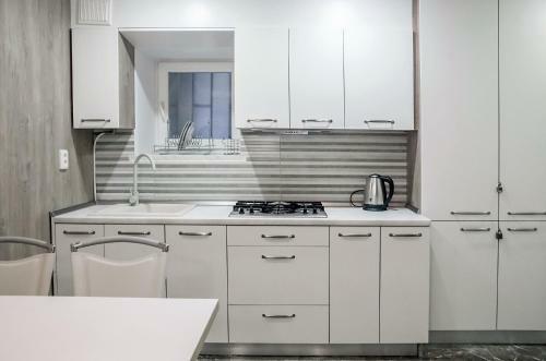 Paradis Odessa Apartments