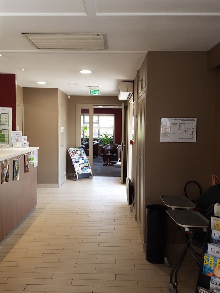 Hotel Campanile - Saint Etienne St Charmond