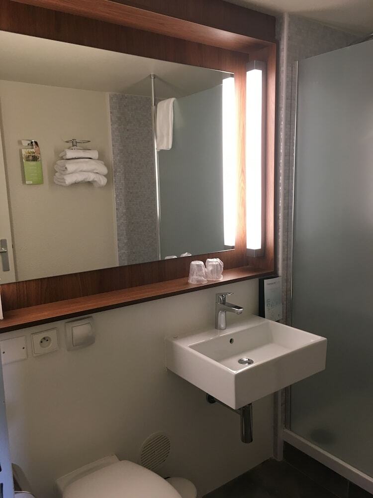 Hotel Campanile - Saint Etienne St Charmond