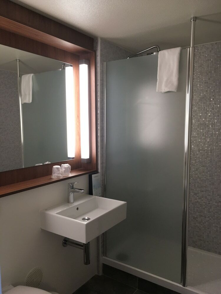 Hotel Campanile - Saint Etienne St Charmond