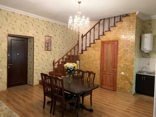 Apartment On Zhukovskogo