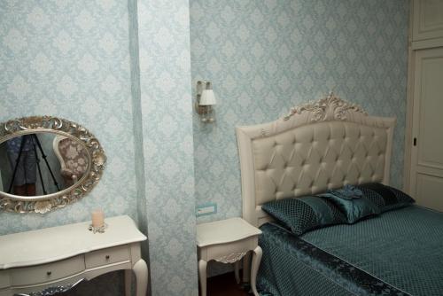 Apartment On Franzuskiy Boulevard 9