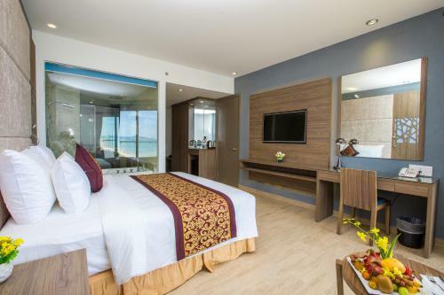 Hotel Golden Peak Resort & Spa