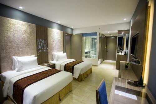 Hotel Golden Peak Resort & Spa