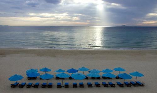 Hotel Golden Peak Resort & Spa