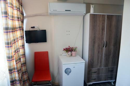 Rooster Hostel