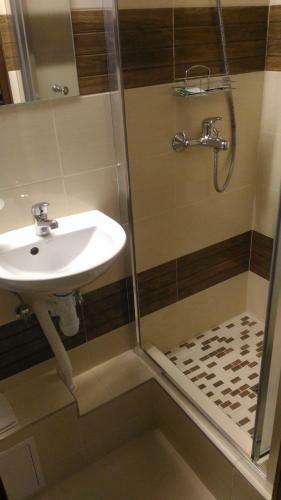 Robinzon Hotel