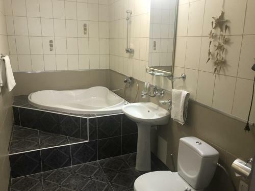 Robinzon Hotel