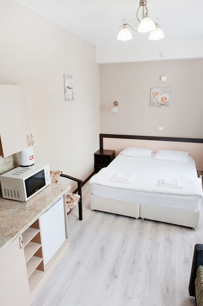 Oplot Hotel