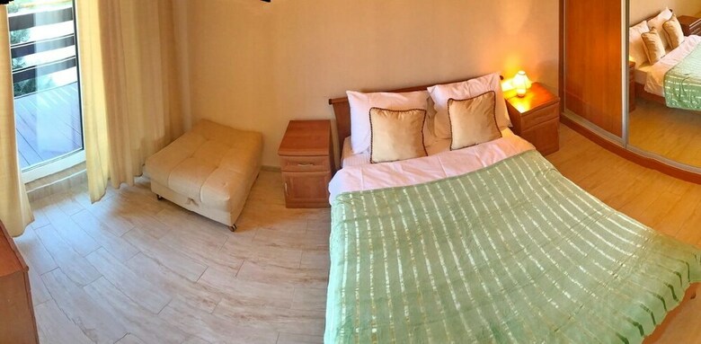 Oplot Hotel