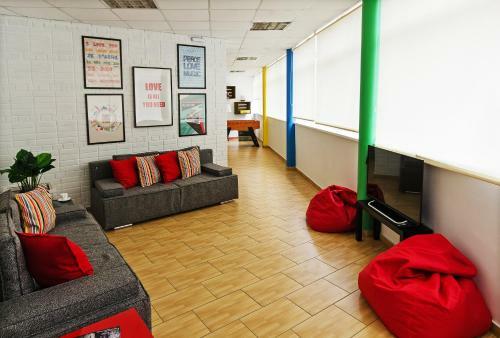 Maxi House Hostel
