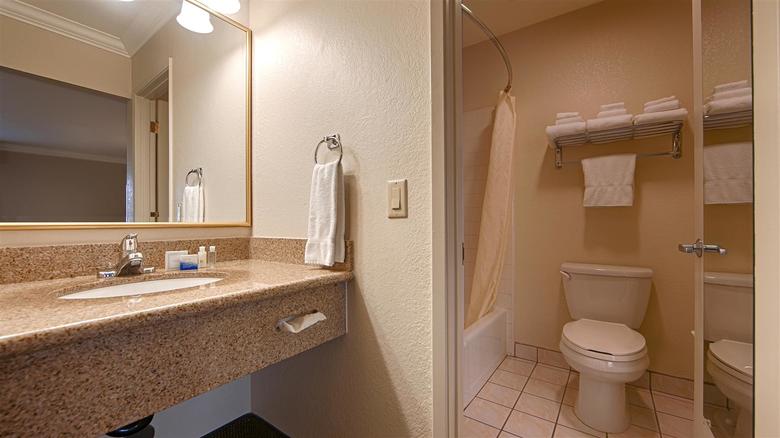 Best Western Town & Country Hotel