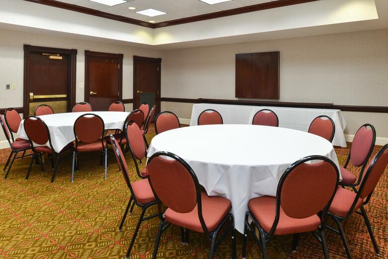 Hotel Hampton Inn College Park