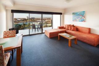 Hotel Seashells Mandurah